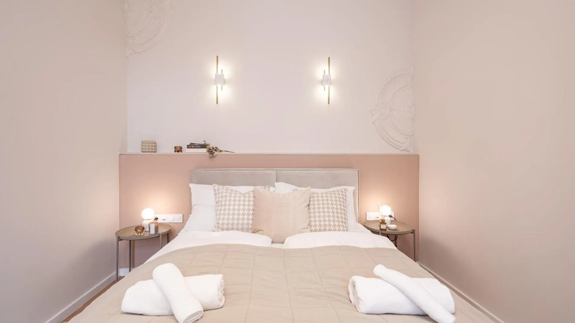 Akacfa 43 Heritage Apartment - Best Location By Bqa Budapest